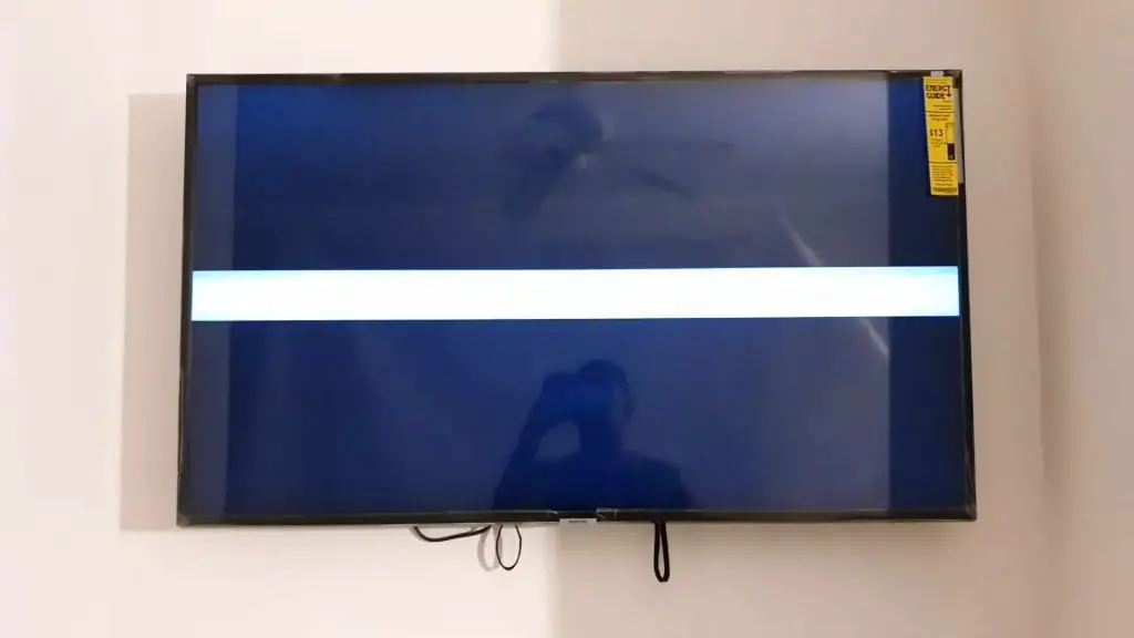 Samsung tv turns on but no picture